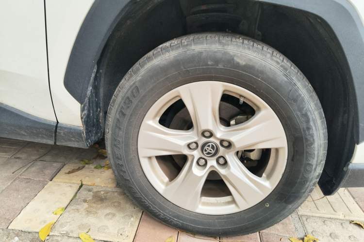 Used Toyota RAV4 2022 2.0L CVT Two-Wheel Drive Urban Edition
