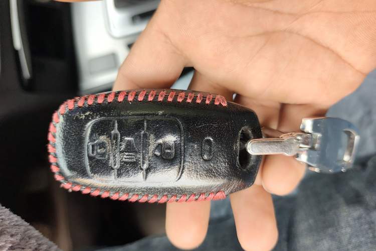 Used Haval H6 Coupe 2018 Blue Label 1.5T Automatic Two-Wheel Drive Luxury Model Vehicle Key