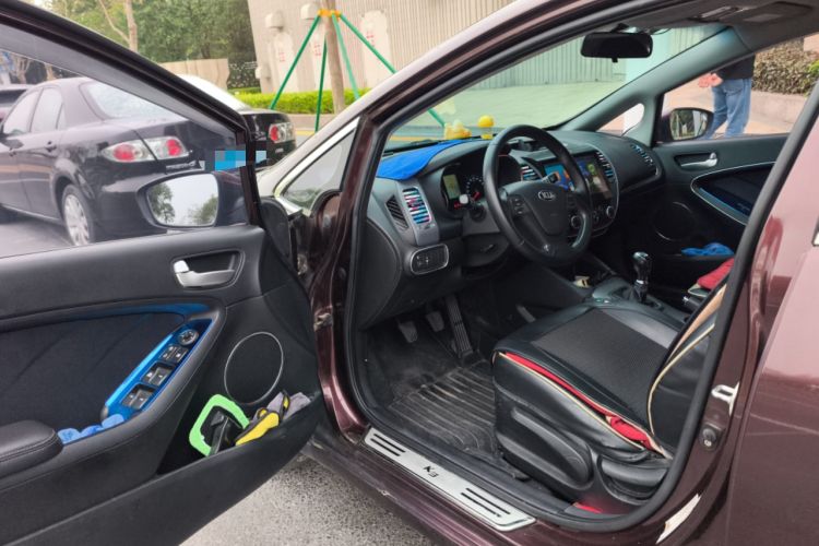 Used Kia K3 2015 1.6L Manual GLS
