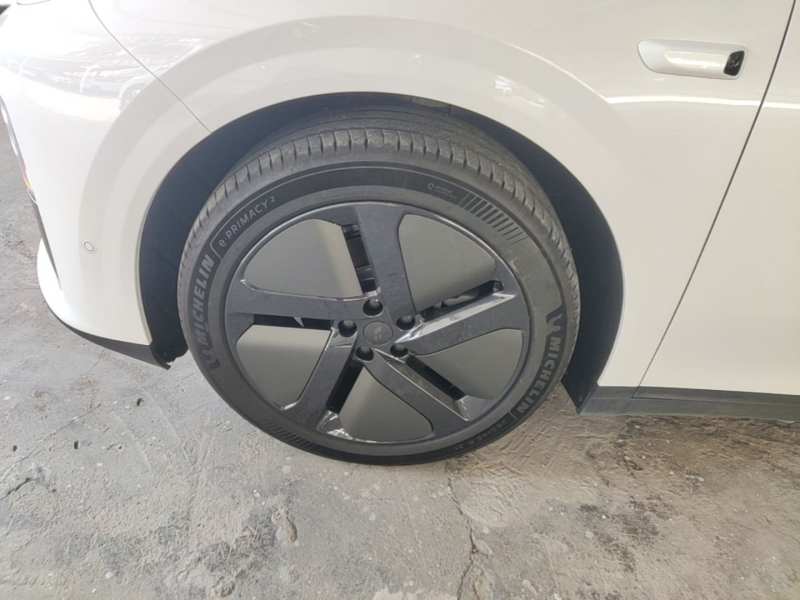 Used Li Auto i6 2025 Model Two-Wheel-Drive Standard Type — 22