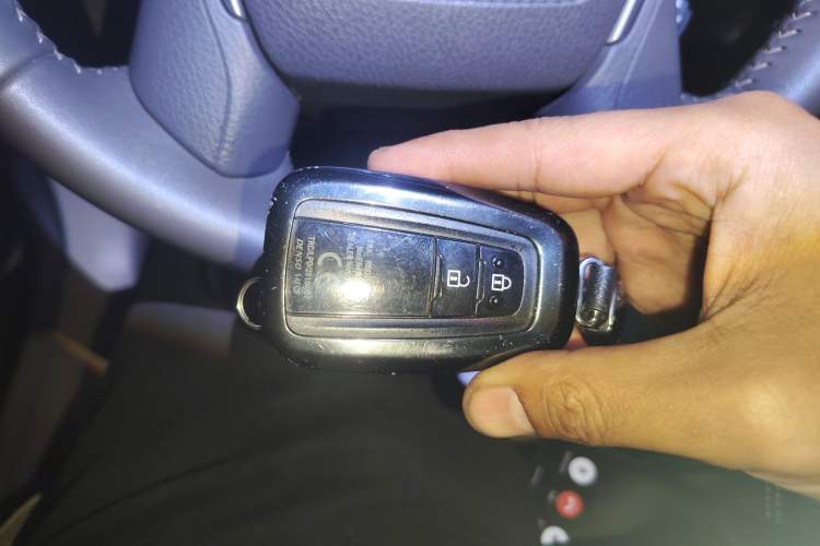 Used Toyota Prado  Vehicle Key