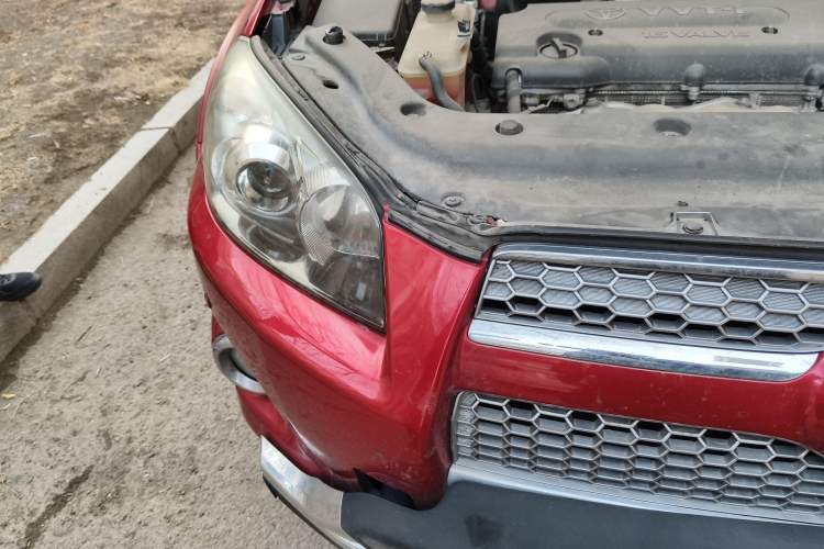 Used Toyota RAV4 2012 Luxurious Edition 2.0L Automatic All-Wheel Drive
