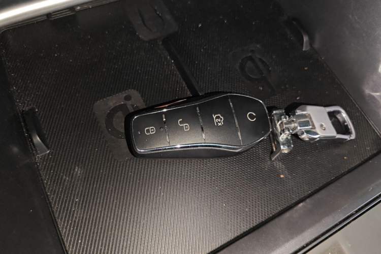 Used BYD Song PLUS New Energy 2024 HONOR Edition DM-i 150km Flagship PLUS