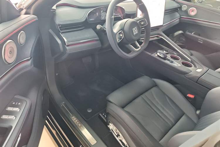 Used Zeekr 001 2026 Model 103° Rear-Drive Max Version
