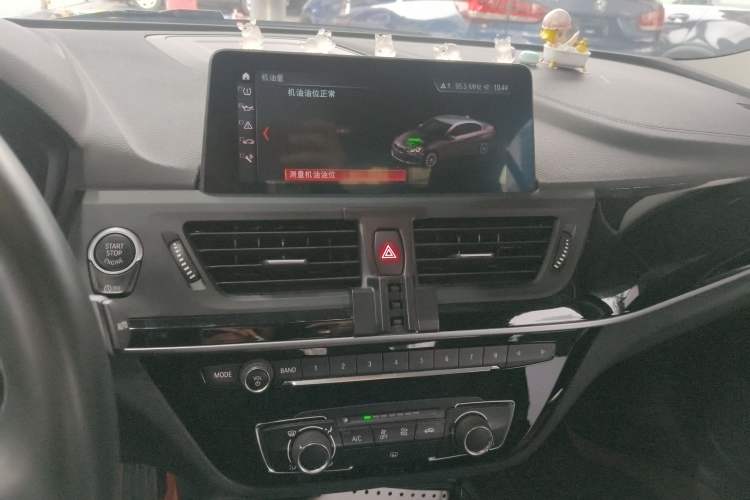 Used BMW 1 Series 2019 120i Leading Model M Sport Package Audio And AC Panel