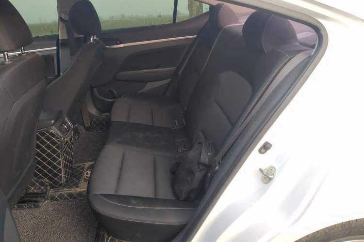 Used Hyundai Elantra (6th Generation / Lingdong) 2016 1.6L Automatic ZhiXuan – Elite Version
