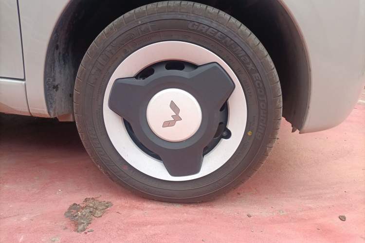 Used Wuling Hongguang MINIEV 2024 3rd Generation 215km Youth Edition