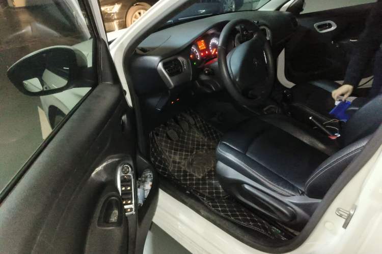 Used Peugeot 301 2014 1.6L Manual Comfort Edition Driver Seat