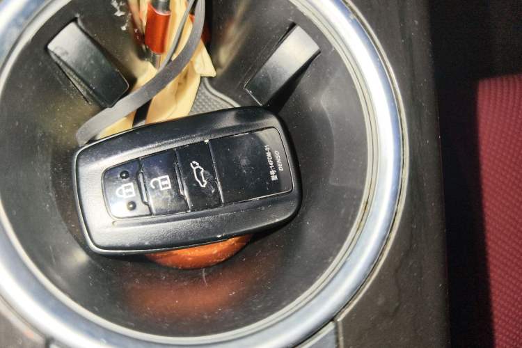 Used Toyota Crown Kluger 2023 2.5L HEV Four-Wheel Drive Flagship Edition Vehicle Key