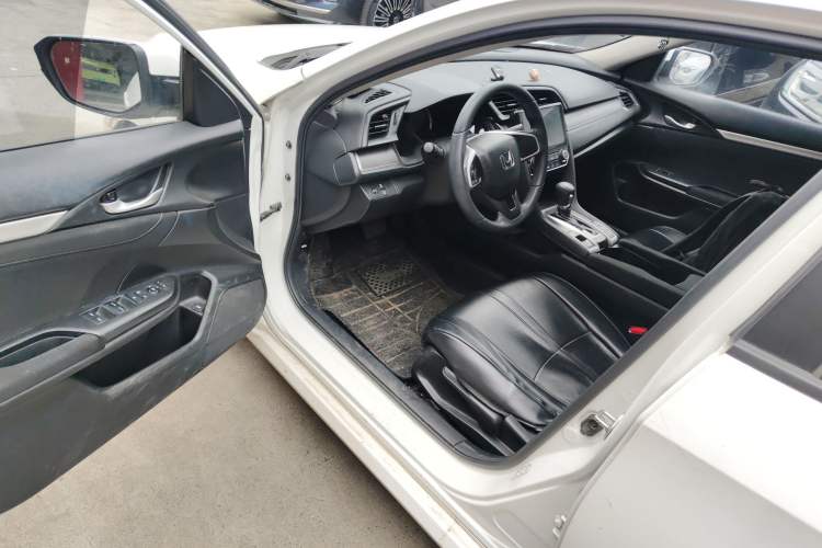 Used Honda Civic 2016 180TURBO CVT Comfort Version Driver Seat