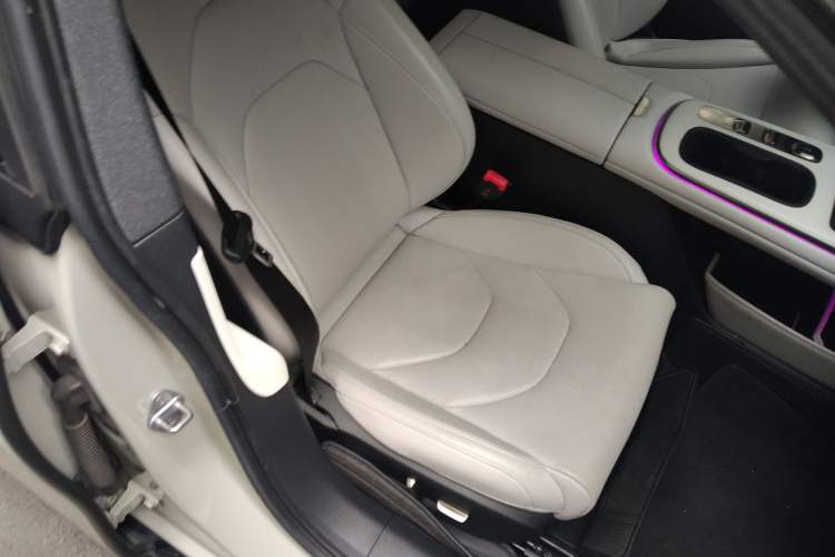 Used Xiaomi Auto SU7 2024 Rear-Drive Long-Range Intelligent Driving Version