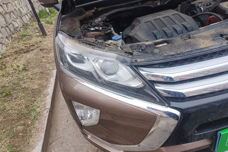 Used Mitsubishi Eclipse Cross 2019 1.5T CVT Two-Wheel Drive Dream Edition China VI Standard