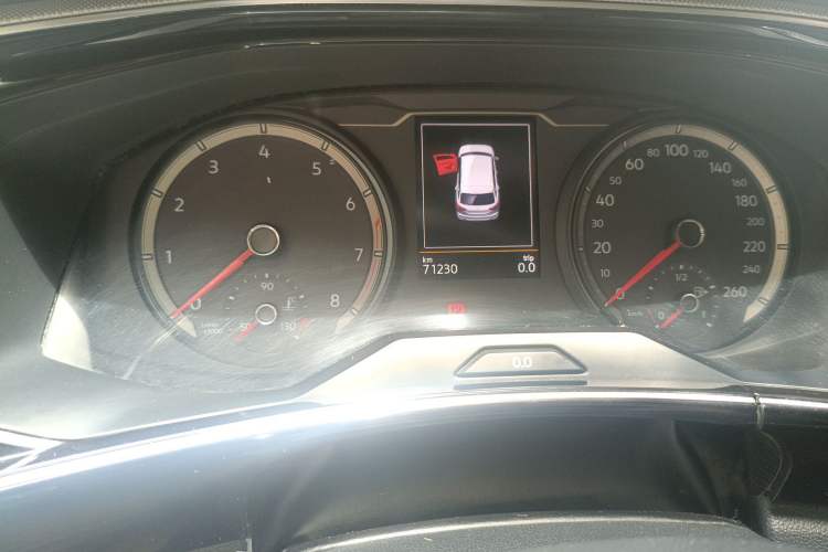 Used Volkswagen Tayron 2019 330TSI Four-Wheel Drive Luxury Version China V Standard Odometer Close Up