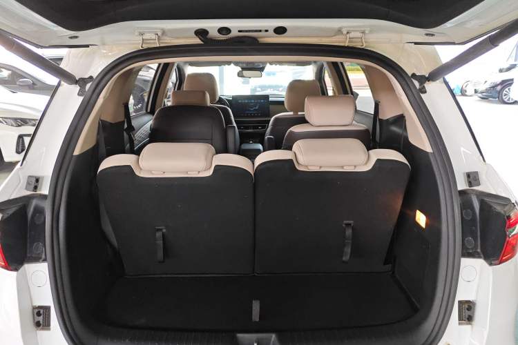 Used BYD Song MAX New Energy 2022 DM-i 105KM Executive Edition