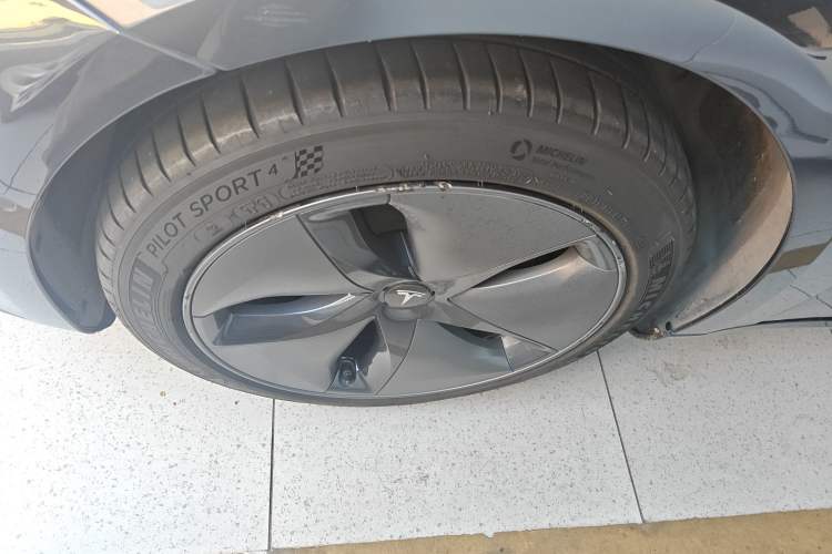 Used Tesla Model 3 (Import) 2019 Standard Range Rear-Wheel Drive Upgraded Version (52 kWh)