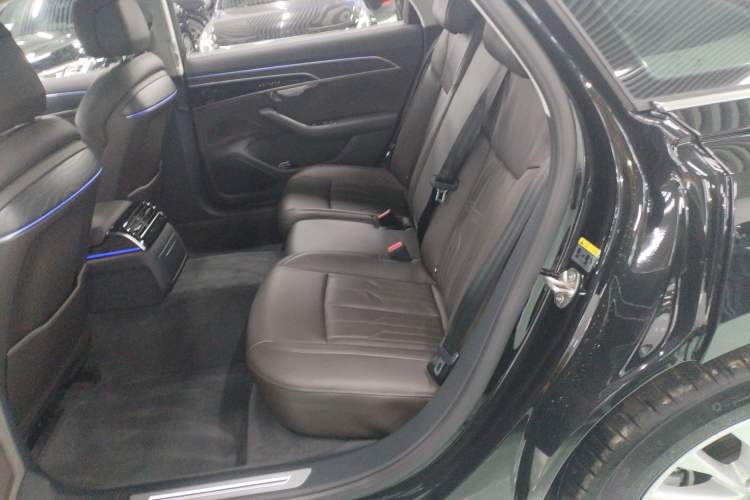 Used Audi A8 2019 Facelifted Plus A8L 50 TFSI quattro Comfort Version

