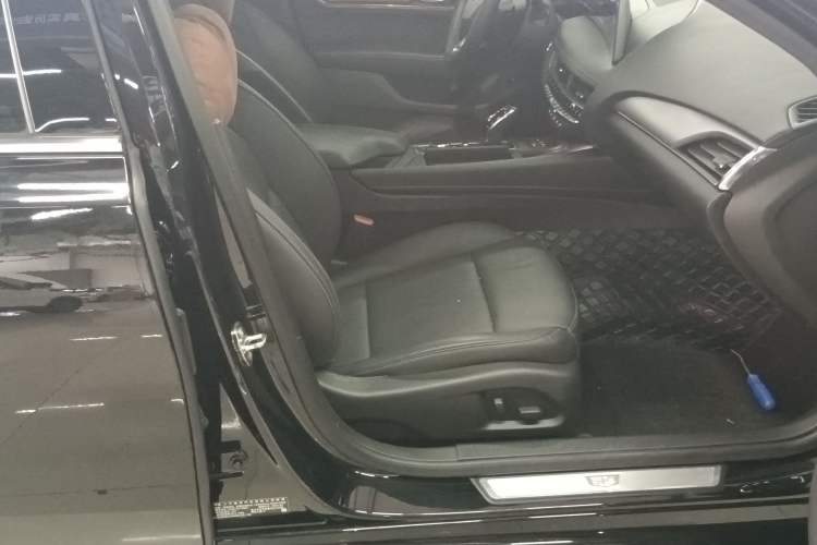 Used Cadillac CT5 2024 28T Luxury Pro Trim
