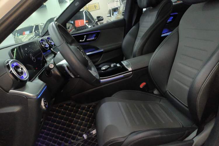 Used Mercedes-Benz C-Class 2022 Revised C 260 L Starry Night Sport Edition Left Front Seat