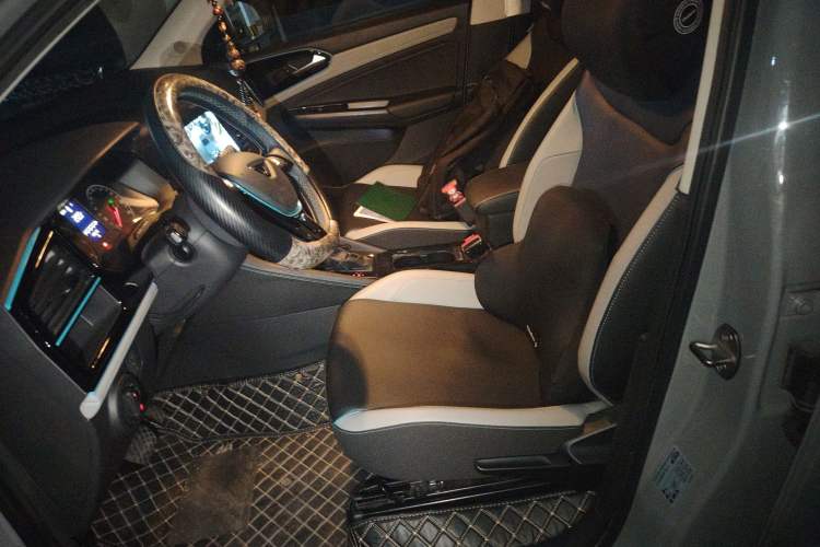 Used Jetta VS5 2022 280TSI Automatic Trend Edition
