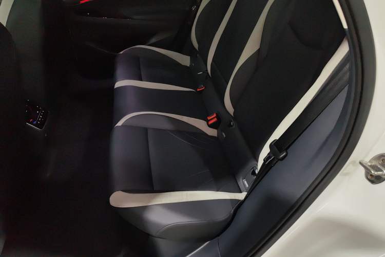 Used Volkswagen ID.7 VIZZION 2024 First Edition Left Rear Seat