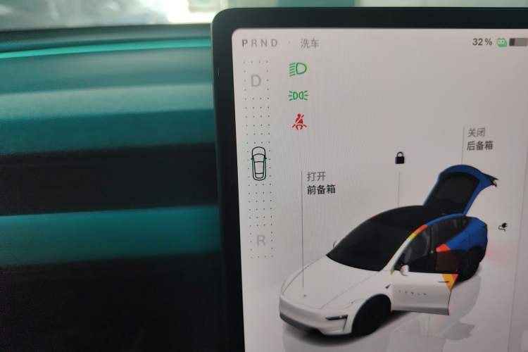 Used Tesla Model Y 2026 Facelifted Long-Range Rear-Drive Model
