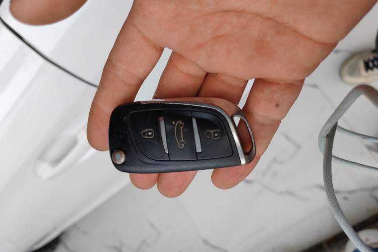 Used Toyota YARiS L Zhi Xuan 2016 Revised 1.5E CVT Charming Edition
