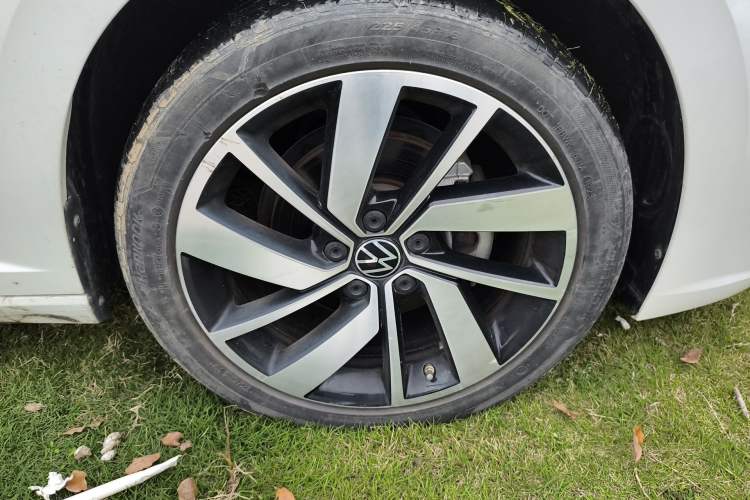 Used Volkswagen Sagitar 2024 300TSI DSG Excellence Edition
