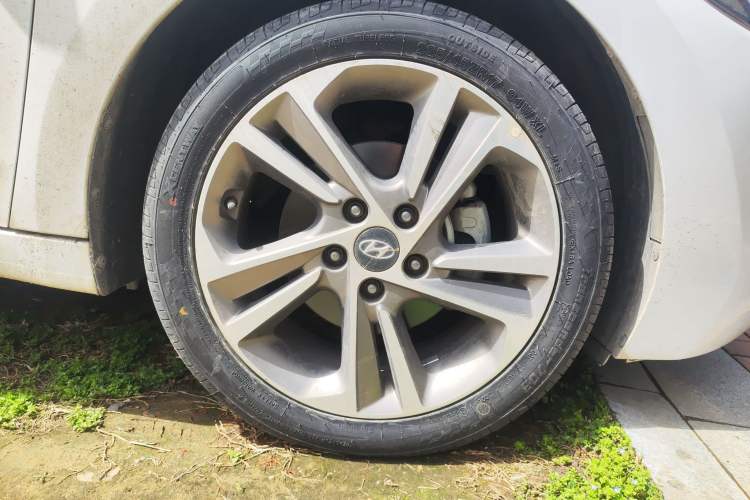 Used Hyundai Elantra (6th Generation / Lingdong) 2016 1.6L Automatic ZhiXuan – Elite Version
