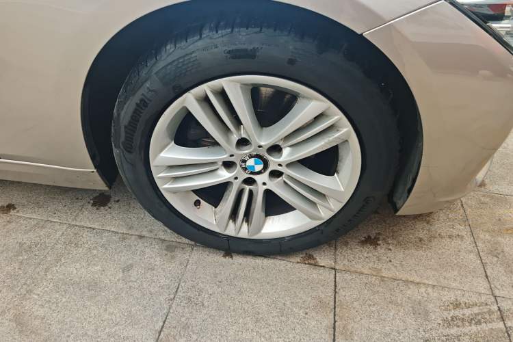 Used BMW 3 Series 2017 320Li Fashion Model
