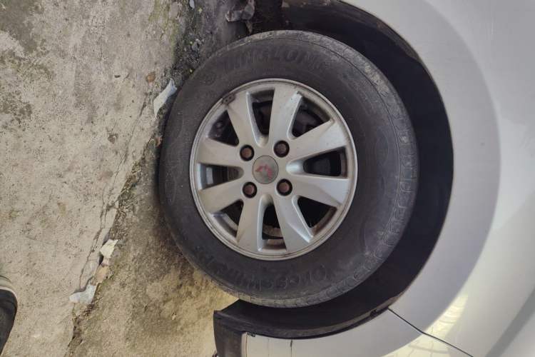 Used Wuling Hongguang 2014 1.2L S Comfort Model China IV