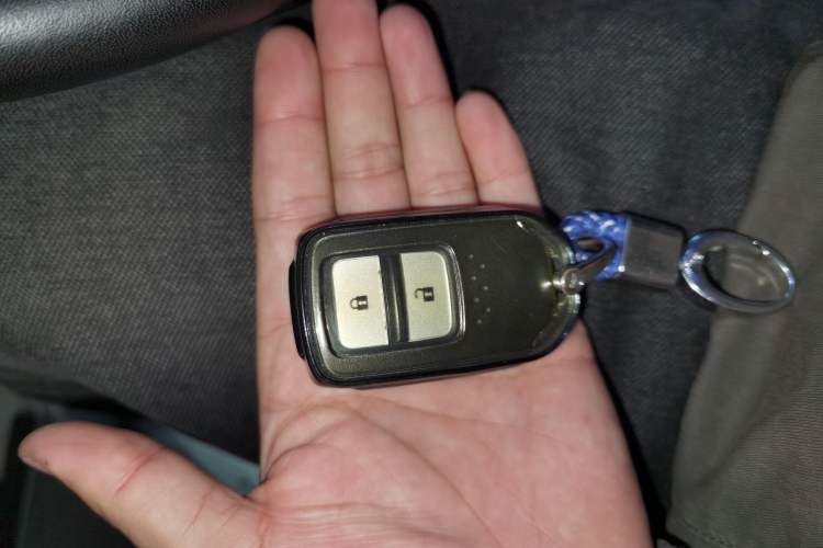 Used Honda Jade 2017 1.8L automatic Comfort version 5 seats