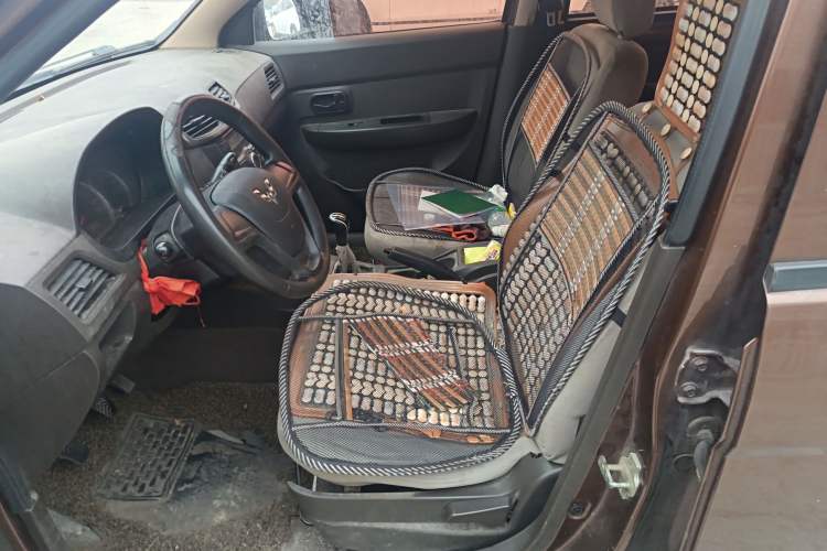 Used Wuling Hongguang 2015 1.2L S Base Model China V Standard Left Front Seat