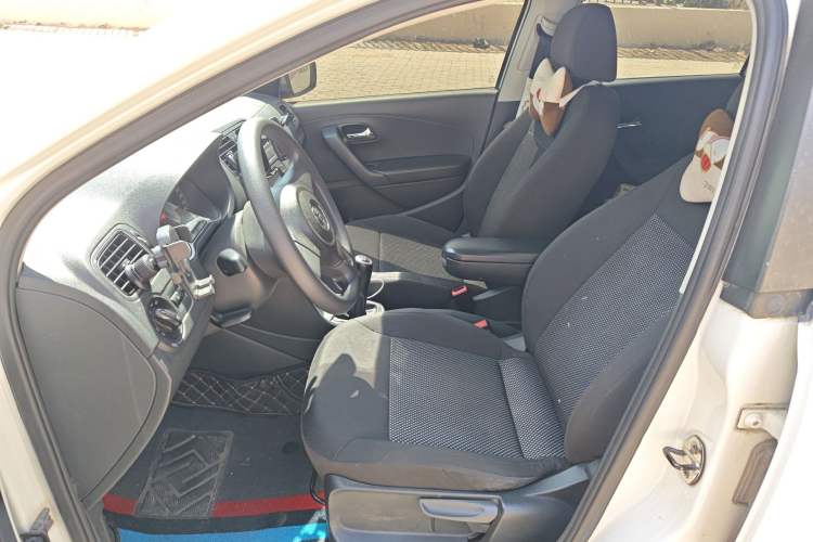 Used Volkswagen Polo 2013 1.6L Manual Comfort Edition Left Front Seat