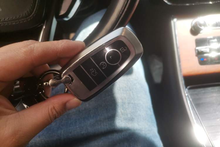 Used Lincoln Aviator 2020 3.0T V6 Four-Wheel Drive Zunya Edition Vehicle Key