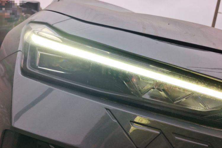 Used CHANGAN UNI-V 2022 1.5T Prestige Version