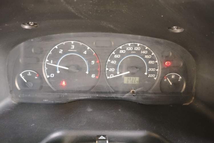 Used JMC Transit 2017 2.8T Commercial Version Short Wheelbase Mid-Roof 6/7/8-Seater JX493 Instrument Cluster