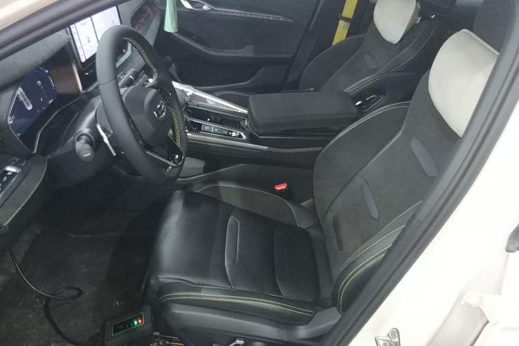 Used Geely Auto Preface 2023 2.0TD Space-Time Edition
