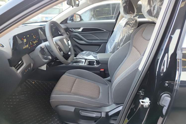 Used Bestune B70 2025 Dragon Edition 1.5T Quality Enjoyment Model
