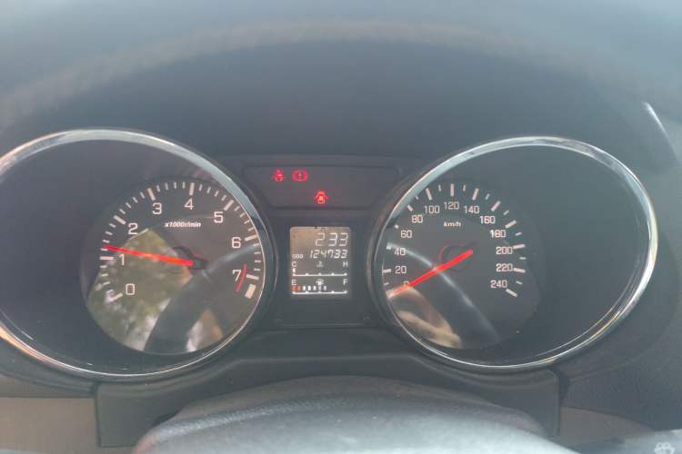 Used FAW Senya S80 2014 1.5L Manual 5-Seater Classic Edition
