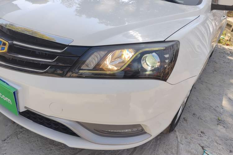 Used Geely Auto Emgrand 2015 Sedan 1.5L Manual - Top Trim Level