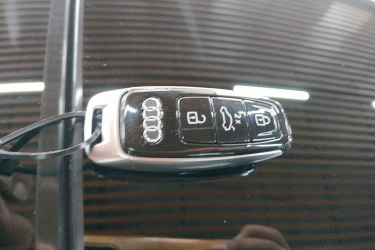 Used Audi A6L 2025 Revised 45 TFSI Prestige Dynamic Edition