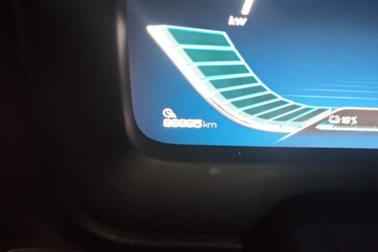 Used BYD Tang New Energy 2019 DM 2.0T All-Wheel Drive Connected Innovation Edition 7 Seats China VI Standard