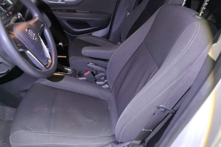 Used Buick Encore 2014 1.4T Automatic Two-Wheel Drive Urban Elite Model
