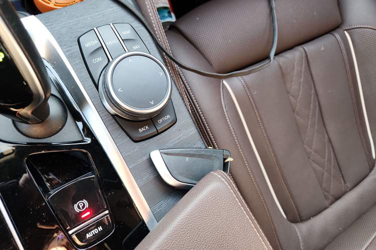 Used BMW 5 Series 2021 530Li Luxury Edition M Sport Package