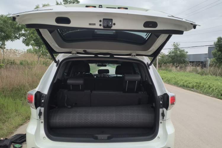 Used Toyota Highlander 2015 2.0T Four-Wheel Drive Luxury Edition 7-Seater