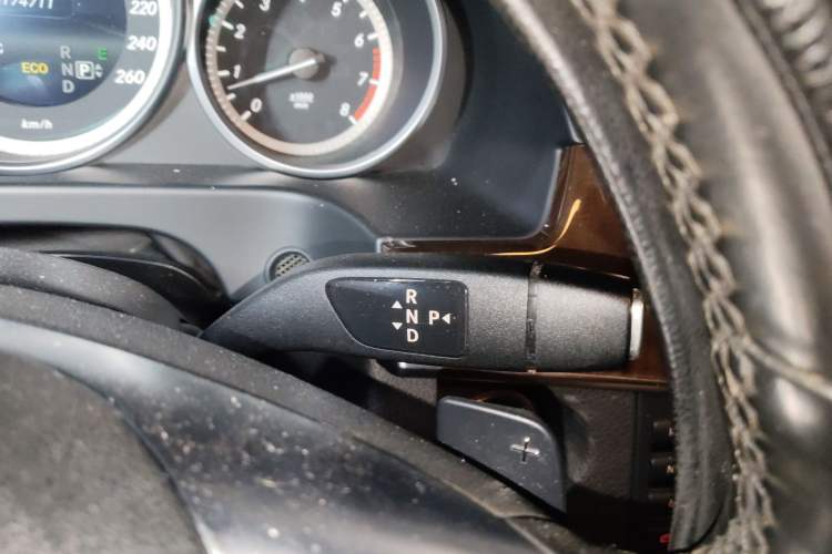 Used Mercedes-Benz E-Class 2015 E 200 L
