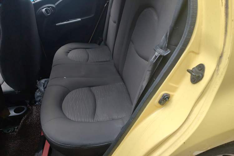 Used CHANGAN Benni mini 2012 1.0L Manual Fashion Edition China IV Standard
