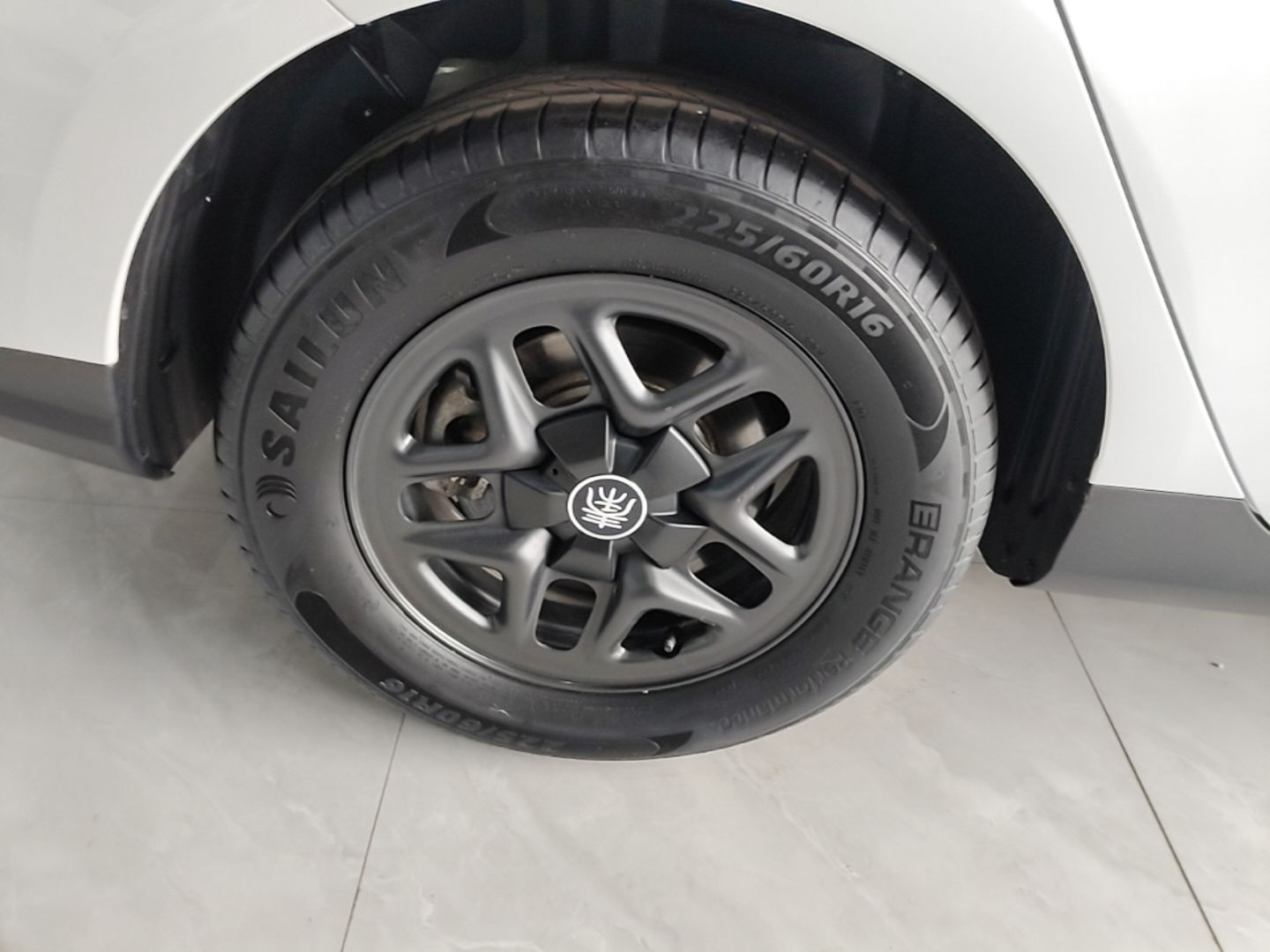 BYD Qin PLUS 2025 DM-i Smart Drive 55KM Leading Model — снимка 11