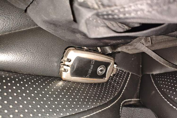 Used Dongfeng Fengon 580 2016 1.5T Manual Luxury Edition
