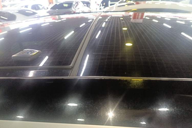 Used BMW i3 2018 Luxury Model Roof